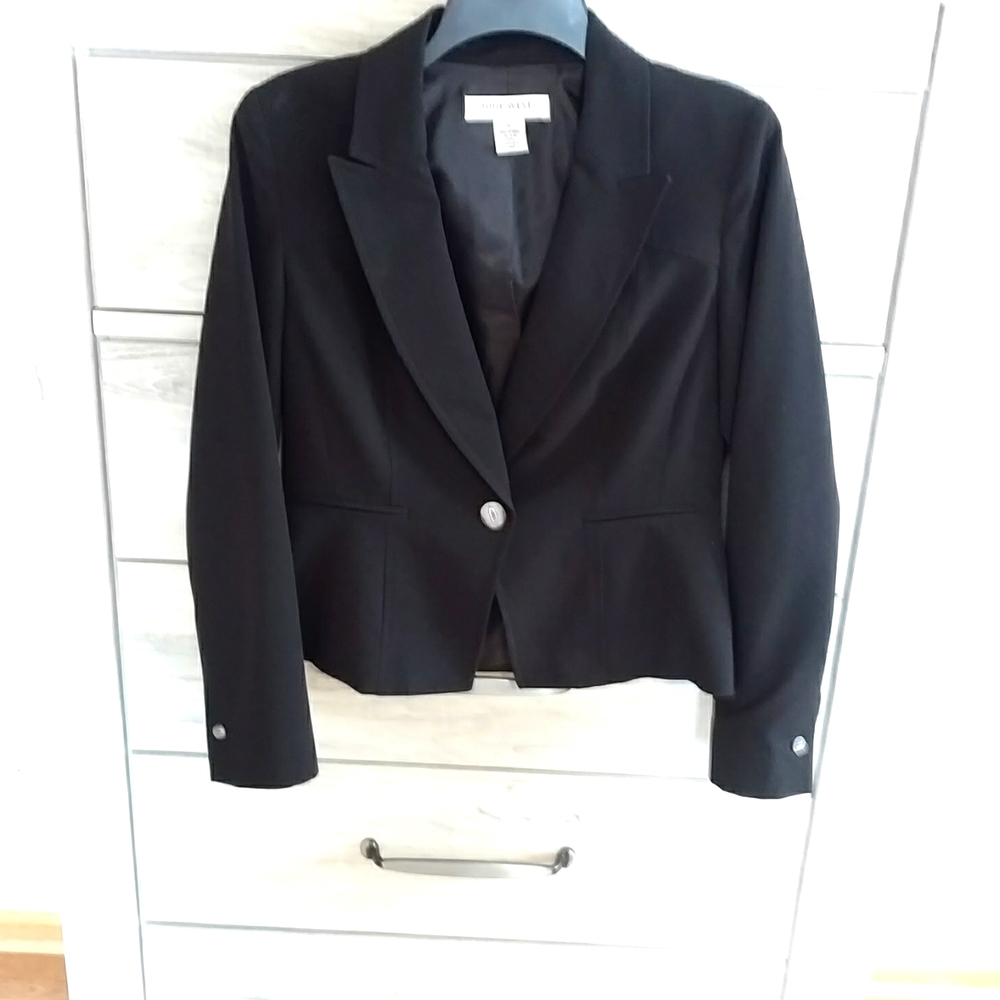 Nine West - Perfect Black Blazer - Size 6 - Picture 3 of 10